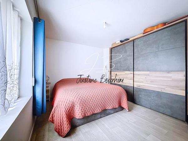 Maison Plain-pied 1 chambre vendue louée