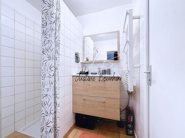 Maison Plain-pied 1 chambre vendue louée