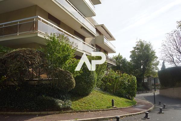 Appartement Montmorency 5 pièce(s) 98 m2 €399 000 ** - Référence 1429