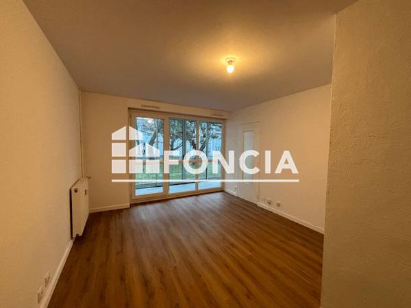 Location Studio 23.67 m² - 28 COURS DE BILBAO Rennes 35200