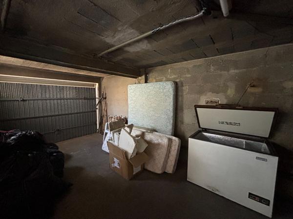 Maison à vendre avec jardin et garage fermé Secteur La Delorme 13015 Marseille