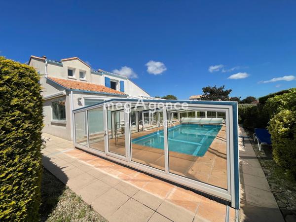 Maison à TALMONT-SAINT-HILAIRE, 85440 - 6 pièces 170m²