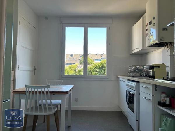 Appartement à louer 3 pièces 64.67m² Saint-Nazaire (44600)