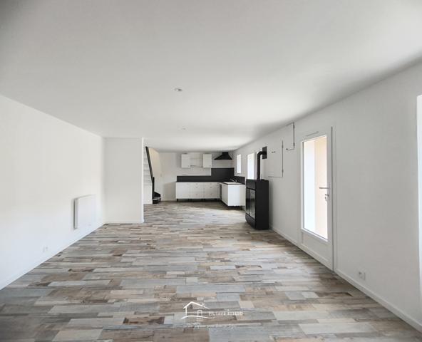CHARMANTE MAISON T4 ENTIEREMENT RENOVEE Valence-en-poitou (86700)
