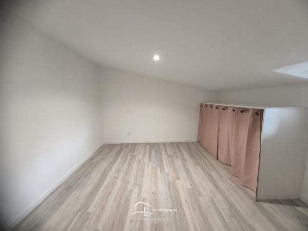CHARMANTE MAISON T4 ENTIEREMENT RENOVEE Valence-en-poitou (86700)