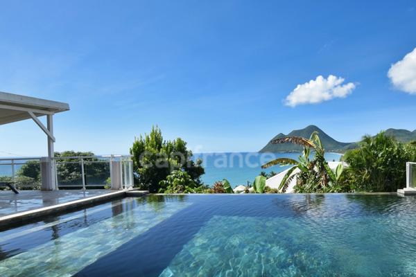 LE DIAMANT (972) -VENDU - ppartement à vendre 4 pièces - 80,24 hab. Terrasse 23,93m2 - Vue Mer et Plage - Pisicine
