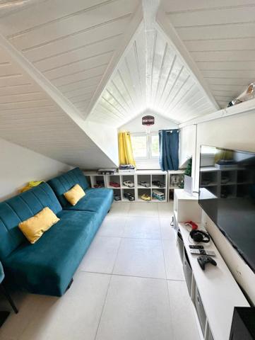 LE DIAMANT (972) -VENDU - ppartement à vendre 4 pièces - 80,24 hab. Terrasse 23,93m2 - Vue Mer et Plage - Pisicine