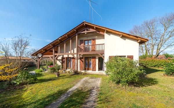Maison à vendre    5 pièces •  Sanguinet