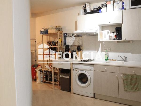 Location Appartement 2 pièces 35.1 m² - 7 RUE DE LA SIMBRANDIERE La Roche Sur Yon 85000