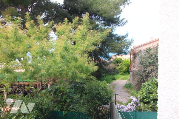 Charmant Studio à la vente de 24m2 (VUE MER) au sein d'une Résidence sécurisée à Saint-Cyr-Sur-Mer