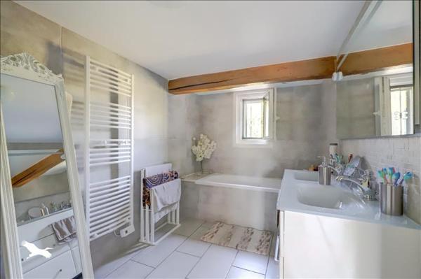 Maison à vendre |  Ambres |  10 pièces | 170 m²