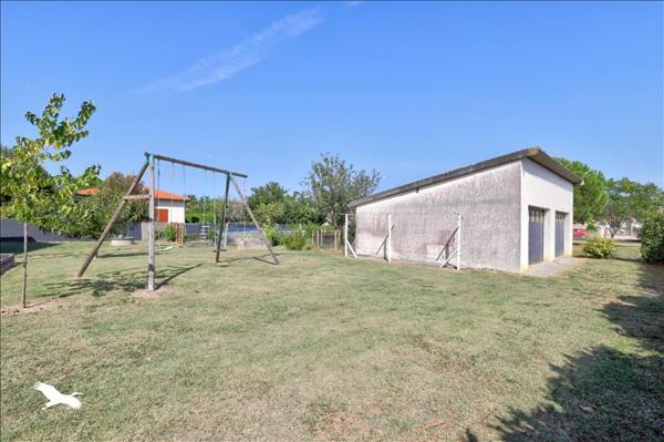 Maison à vendre |  Ambres |  10 pièces | 170 m²