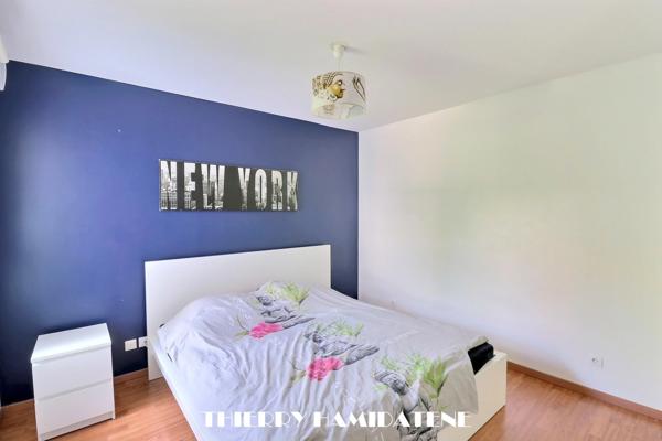COLONIE - ANATOL FRANCE -ECOLE JULES FERRY TRES BEL  APPARTEMENT MODERNE RESIDENCE RECENTE NORMES BBC 4 PIECES AVEC BALCON 80M2 3 CHAMBRES 1 PARKING EN S/SOL
