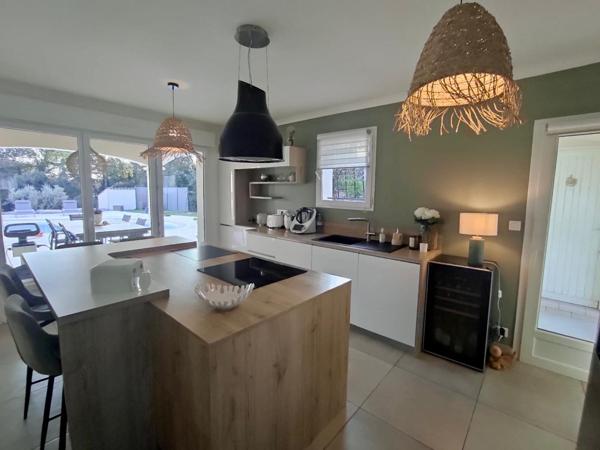 Saint-Privat-des-Vieux (30340) ST PRIVAT DE VIEUX – MAISON 182 M² PISCINE 12X6 TERRAIN 2400 M² DÉPENDANCES