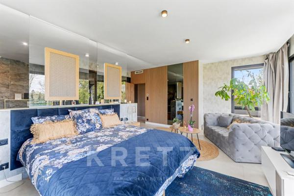 Villa contemporaine T7 première ligne du Tarn, avec piscine, ponton privé, garage