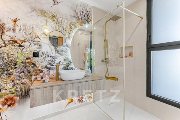 Villa contemporaine T7 première ligne du Tarn, avec piscine, ponton privé, garage