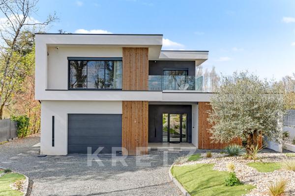 Villa contemporaine T7 première ligne du Tarn, avec piscine, ponton privé, garage