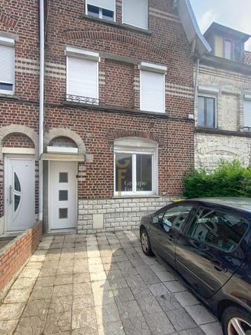 Maison mitoyenne 2 côtés Tourcoing Secteur Tourcoing-Neuville en Ferrain 115 m²