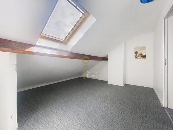 Maison mitoyenne 2 côtés Tourcoing Secteur Tourcoing-Neuville en Ferrain 115 m²