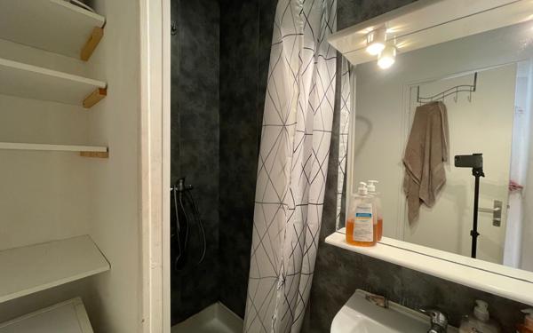 Maison à vendre    8 pièces •  Saintes