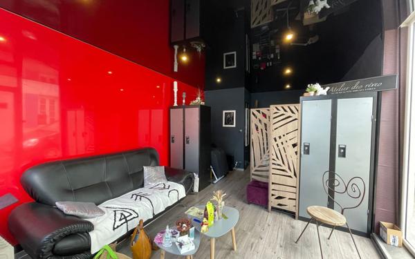 Maison à vendre    8 pièces •  Saintes