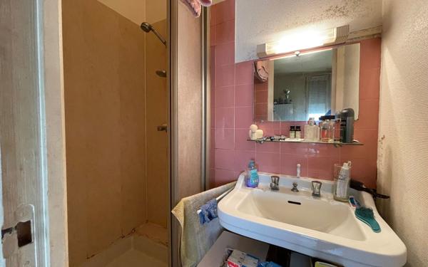 Maison à vendre    8 pièces •  Saintes