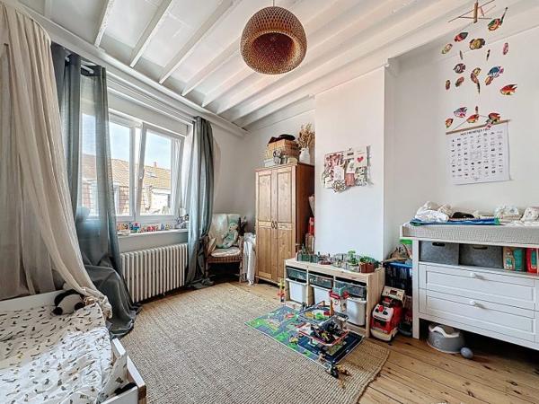 Maison mitoyenne 2 côtés La Madeleine 111 m²