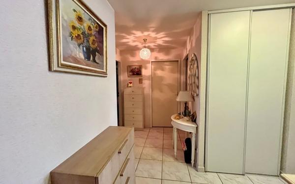 Appartement à vendre    3 pièces • 86 m2 Agde
