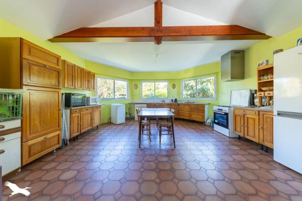 Maison à vendre |  La Roche-sur-Yon |  7 pièces | 237 m²