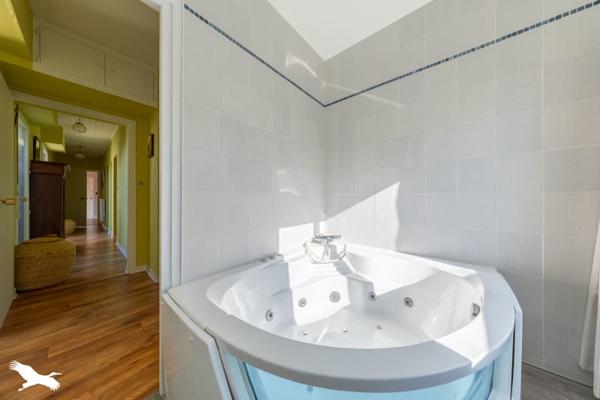 Maison à vendre |  La Roche-sur-Yon |  7 pièces | 237 m²