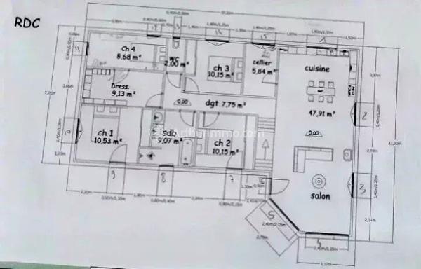 Vente                                                      Maison de village
                        
                     5 pièces                      121 m2                     à Castres