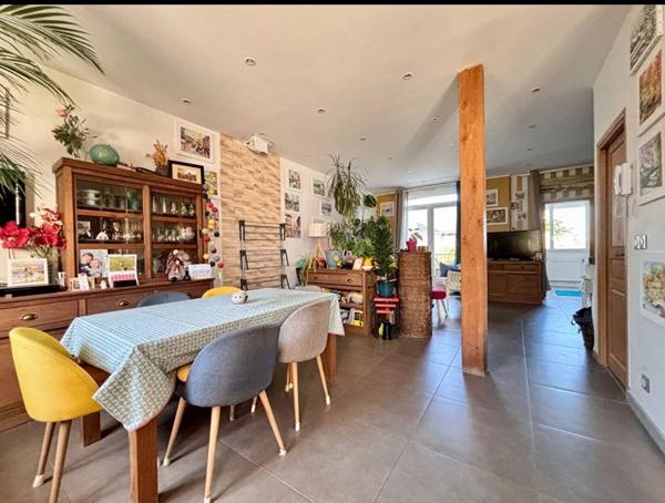 Charmante maison de quatre pièces avec jardin à Nanterre Mont-Valérien