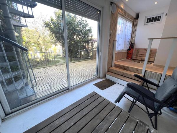 Charmante maison de quatre pièces avec jardin à Nanterre Mont-Valérien