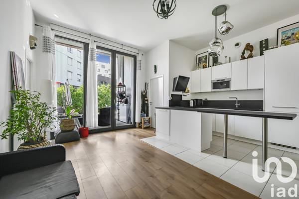 Apartment for sale 4 rooms 74 m² Asnières-sur-Seine
