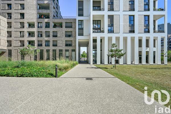 Apartment for sale 4 rooms 74 m² Asnières-sur-Seine