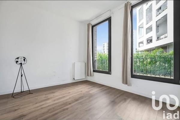 Apartment for sale 4 rooms 74 m² Asnières-sur-Seine