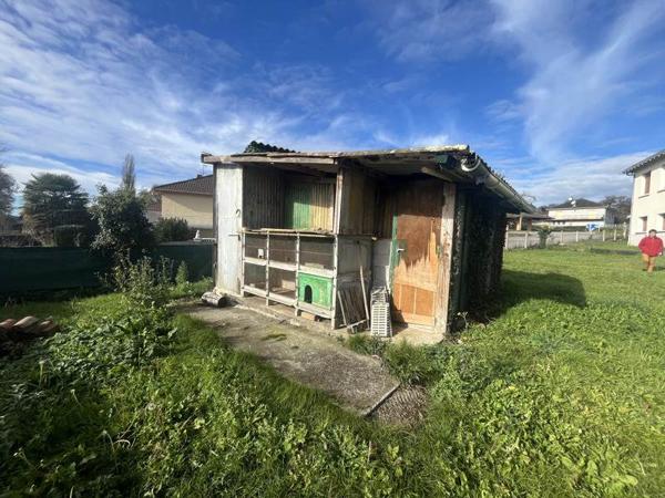 Terrain à vendre |  Saint-Victurnien |  788 m²