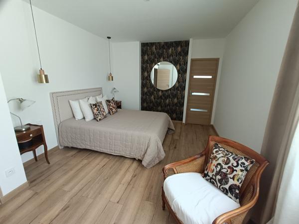 Maison traditionnelle à vendre, 7 pièces - Saint-Benoît 86280