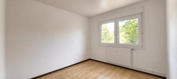 À vendre Appartement 4 pièces 73.69 m² - Saint-dié-des-vosges 88100