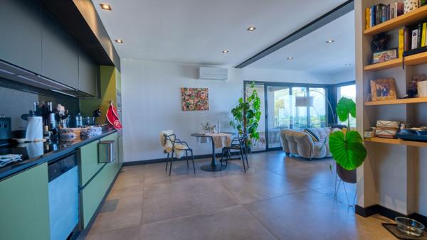 Appartement Barbaggio 4 pièce(s) 108 m2 terrasse 56 m2 + garage + parking couvert + cave vue dégagée