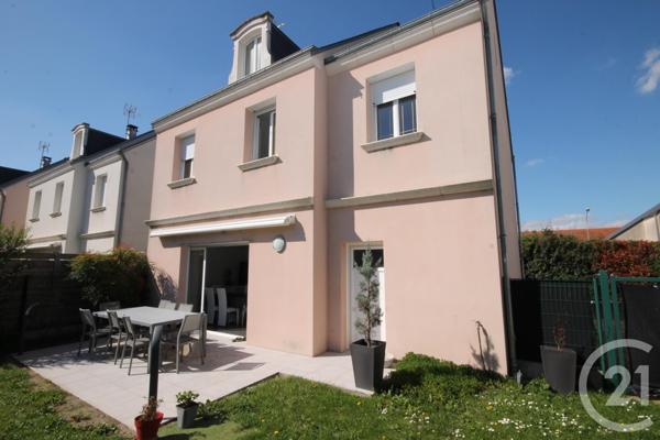 Maison à vendre  6 pièces - 149,22 m2 LA CHAPELLE ST MESMIN - 45