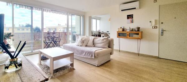 Appartement type 4, très lumineux avec garage et balcon - à Guilherand-Granges