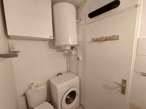 Appartement 1 pièce(s) 21.66 m2 A louer de septembre 2025 à fin mai 2026