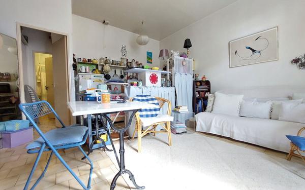 Appartement à vendre    2 pièces • 35 m2 Saint-Martin-de-Crau