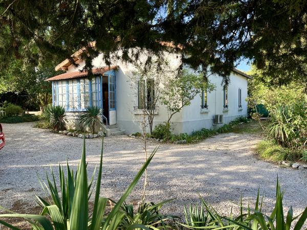 Les Matelles (34270) Maison avec dépendance au cœur du village des Matelles