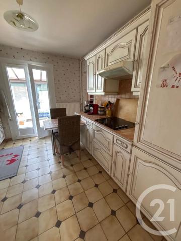 Maison à vendre  5 pièces - 106 m 2   LESDINS  - 02