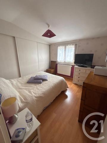 Maison à vendre  5 pièces - 106 m 2   LESDINS  - 02