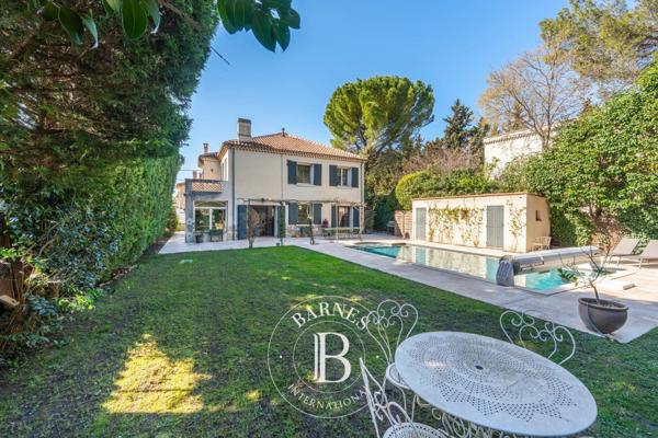 Aix-en-Provence, Maison 5 Chambres -  174 m² à vendre
