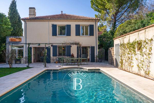 Aix-en-Provence, Maison 5 Chambres -  174 m² à vendre