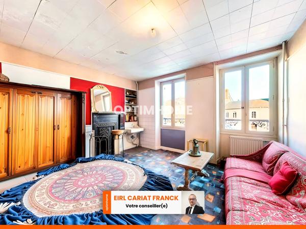 IMMEUBLE EN PIERRE DE 152 M2 ET 101 M², L’ENSEMBLE SUR 595 M² DE TERRAIN AVEC DES DEPENDANCES